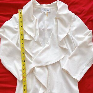Calvin Klein White ruffle blazer - Size 2 (small)